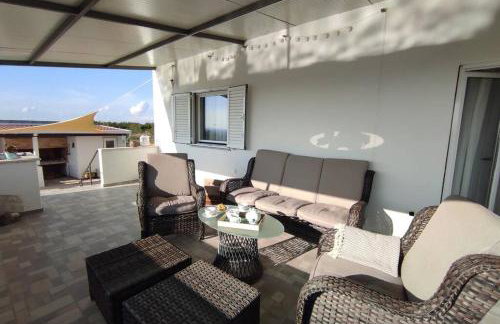 Kuća za odmor M&J s grijanim bazenom - Photo 46