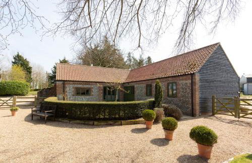 Wash House, Rookery Farm - Photo 1