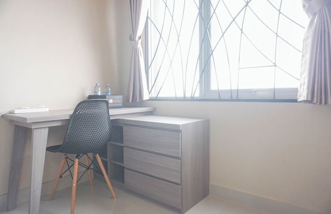 Good Choice and Comfy Studio Apartment at LRT City Jatibening - Photo 6