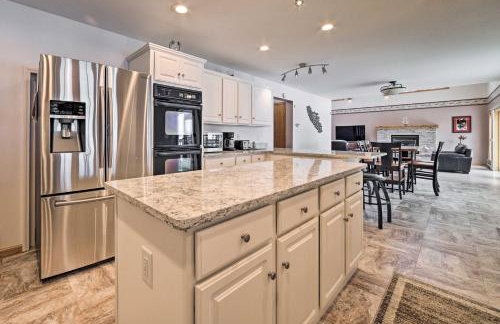 Spacious Lakefront Home with Sunroom and Bar! - Photo 8