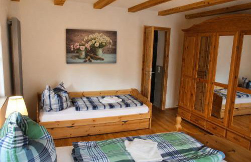 Oberlausitzer Ferienhaus mit Sauna -Gebirgshäusl Oybin- Zittauer Gebirge - Foto 21