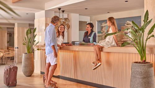 Universal Aparthotel Don Camilo - Foto 3, Lobby or reception