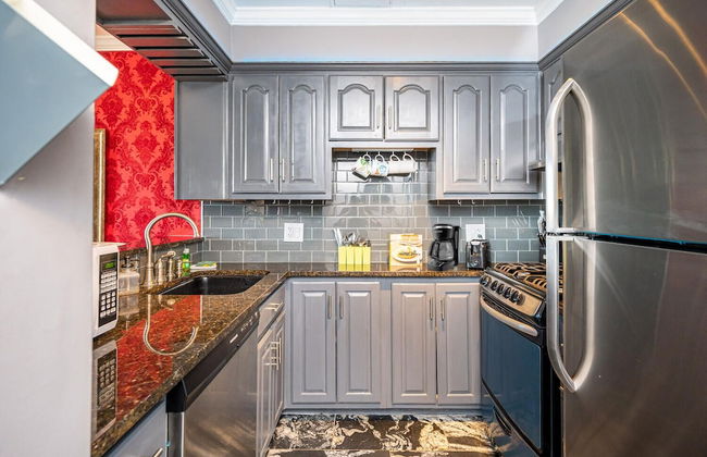 ATL Downtown Condo with Free Parking - Foto 9