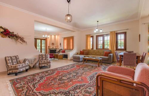 AIWA Διαμέρισμα 130τμ 1ου ορόφου σε διώροφη οικία - Foto 1