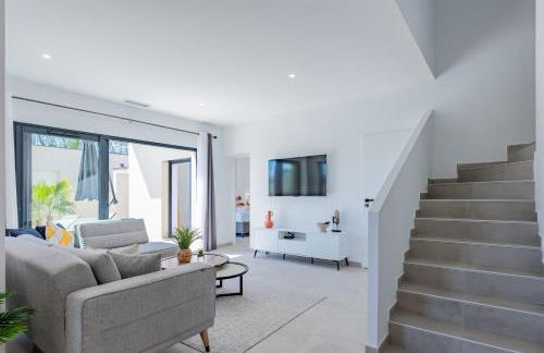 Villa Miray - Beach & Pool - Photo 12