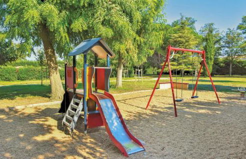 Amazing Home In Raphèle-Lès-Arles - Foto 7