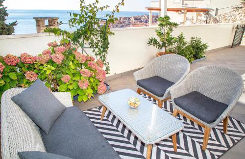 55 & 54 Stairs Apartments - Photo 52