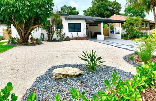 MIAMi MID-CENTURY GEM - Foto 24