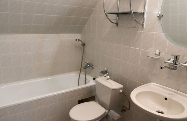 8 bedroom House in Harrachov with garden - Photo 26