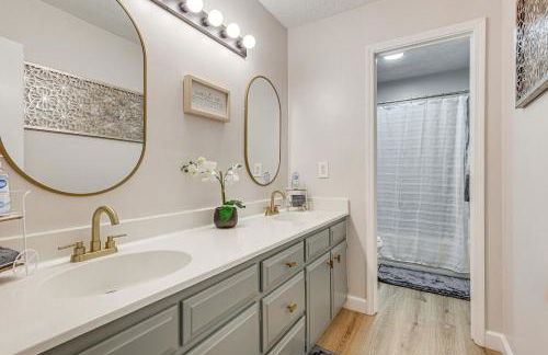 Daphne Home with Deck Close to Beaches and Parks! - Foto 15