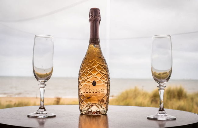 Magnificent Beach House Seaview Upside-down - Foto 8