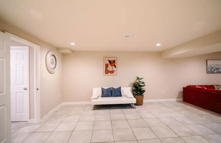 Gorgeous 7BR 3BA Family Home in Maryland - Foto 29