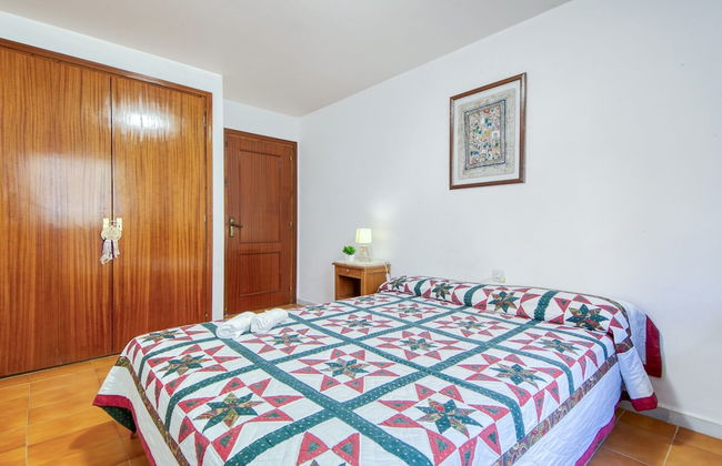 Apartment in Roses Near Canyelles Beach - Photo 5