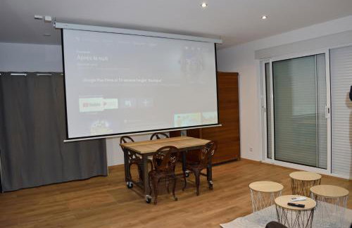 50m2, 4 personnes , jacuzzi et sauna privatif - Photo 28