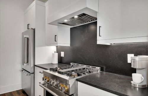 204- Modern retreat w elevator & BBQ - Foto 22