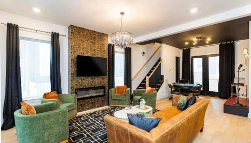 Rooftop Deck Hot Tub Fire pit Sleeps 10 - Foto 5