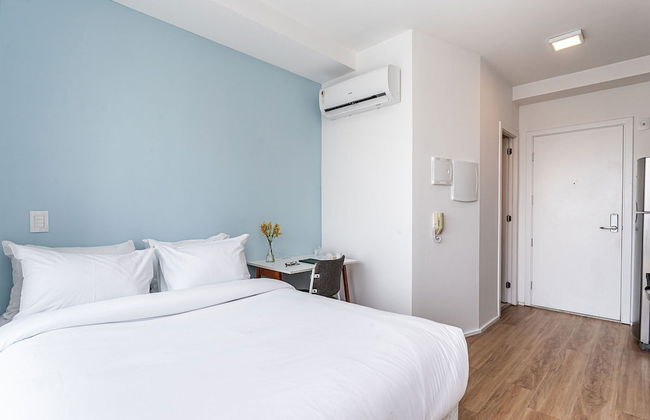 Setin Downtown Praca da Sé by Viva - Prédio completo com piscina perto de estação de metrô no Centro de São Paulo - Foto 47