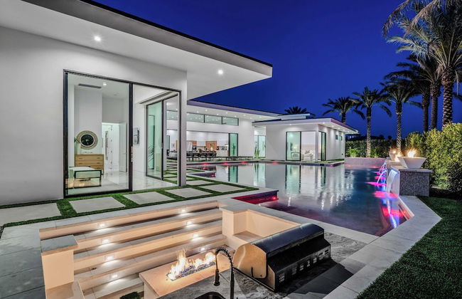 Sleeps 17 Pool & Pickleball Sun-kissed Desert Escape Bravo Villa #1 by Avantstay - Foto 7