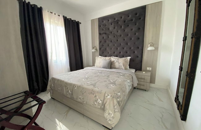 Apartments Princess Valdanos - Photo 34