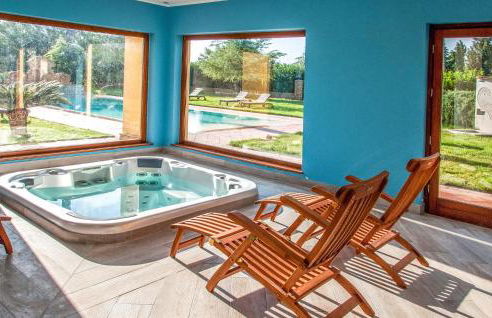 Cozy Home In San Michele Di Ganzari - Photo 5