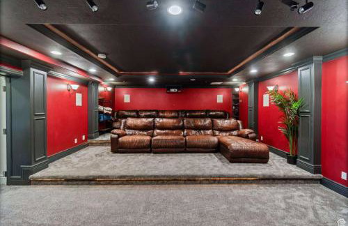 Private Family Home with Hot Tub - Foto 2