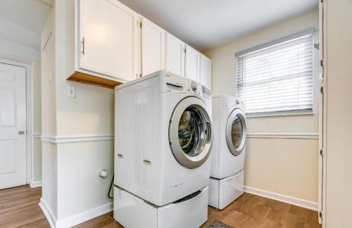 3 Mi to Dtwn Cary Family Home with Deck! - Foto 26