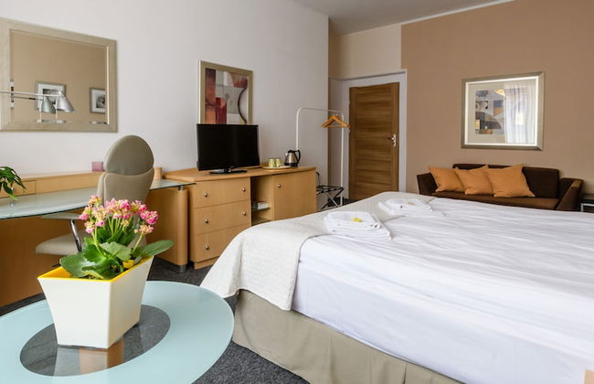 404 Rooms Wilanowska - Photo 20