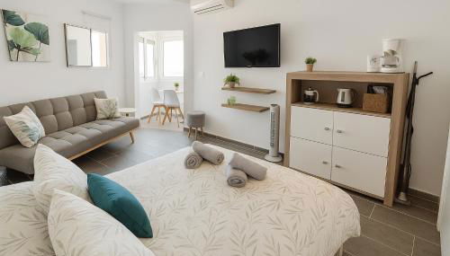 La Cala de Mijas apartment, Sea View, 200m from the beach, close to town - Photo 5