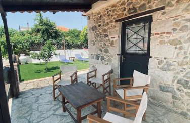 Aelia Cottage House - Photo 5