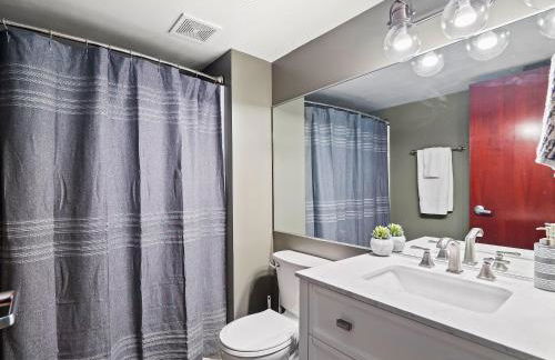 Lakefront Loft - Downtown - Shuffle Board Table - Foto 24