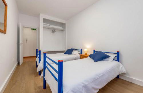 Amplia Casa Familiar con Calefacción, cerca de Sierra Nevada y Granada - Foto 27