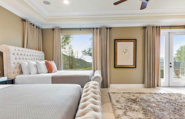 Hilltop Estate w/ Pool, Hot Tub, Fire Pit, Views Cleveland Vista by Avantstay - Foto 31