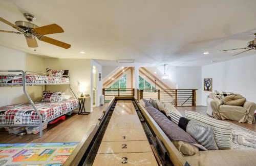 Waterfront Webster Cabin with Dock on Warner Lake! - Foto 25