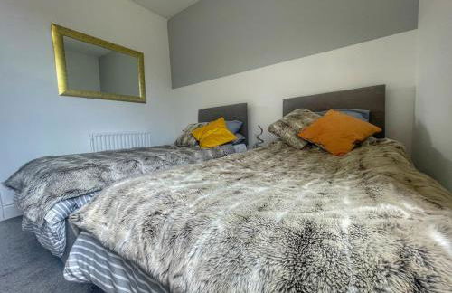 Trendy Contractor&Leisure Stay,SelfCheckin Parking - Photo 5