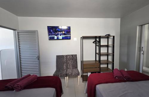 Suíte3 Individual Mobiliada com Ar Wi-Fi e Garagem - Tudo Exclusivo - Foto 1