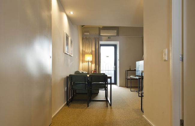 RVA Gustavo Eiffel Apartments - Photo 31