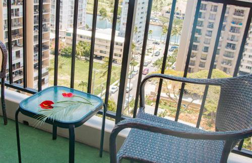 Mountain View Condo with King or Queen Bed and Parking - Photo 110