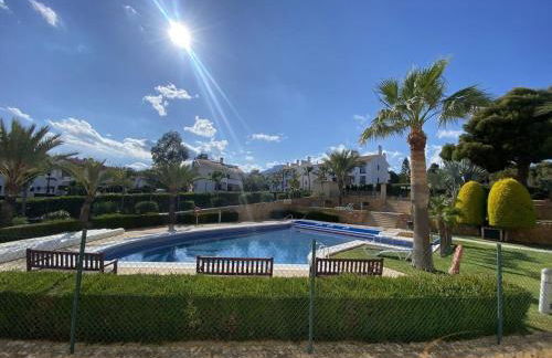 Bonito Apartamento Con Piscina y Jacuzzi - Photo 16