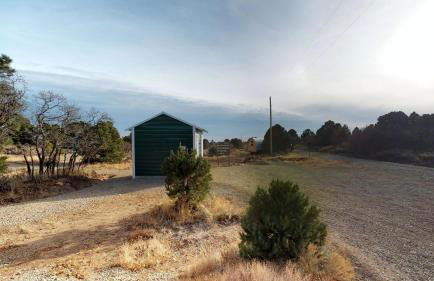 Pavilion and Glamping Village, 3 Cabins, Tipi, Wagon, Kitchen - Photo 6
