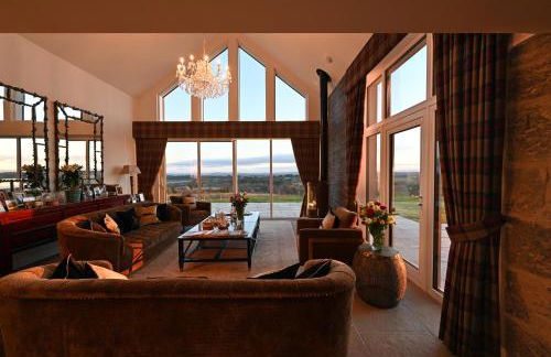 Kipney Farmhouse with hot tub - Photo 30