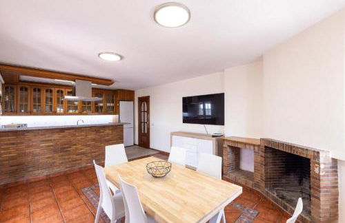 Golden Villa - Photo 42