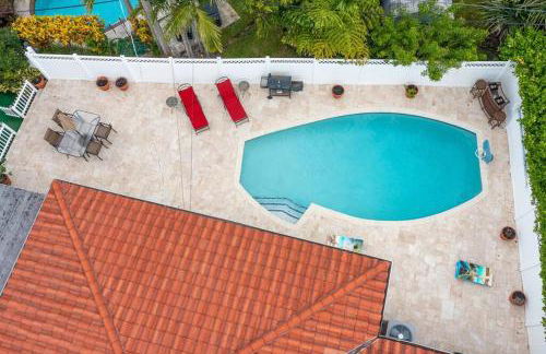 ~Villa Victoria Luxury! (Pool)~1 mile from beach - Foto 42