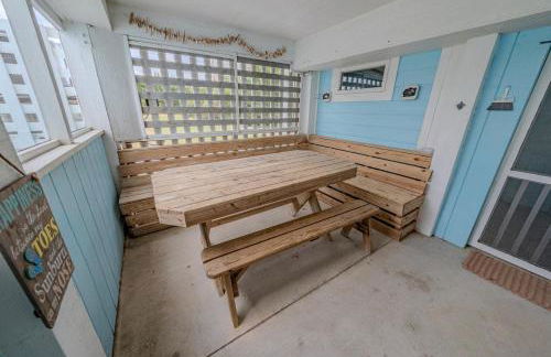 Frolic Inn OBX - Semi Soundfront Retreat, Pool, Hot Tub, Boat Ramp, Elevator, Media & Game Room - Foto 9