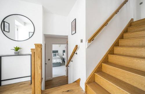 St Mary's Barn - Photo 22