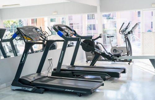 Stunning 3BR in Hacienda Del Sol Beach & Pool - Photo 18