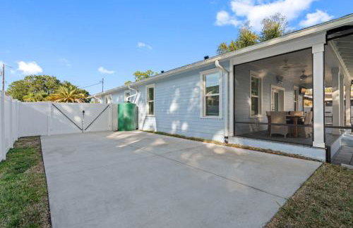 Luxury Stay Heated Pool and Hot Tub Fenced Yard - Foto 50