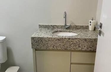 Apto climatizado com 2 dormitórios em Foz de Iguaçu no centro próximo às Cataratas do Iguaçu - Photo 16