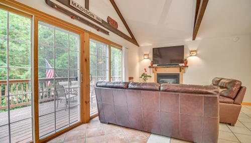 Walk to Water Outdoor Gem with Bunkhouse in Madison - Foto 2