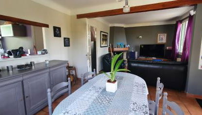 Maison lumineuse dans un cadre verdoyant - Foto 5