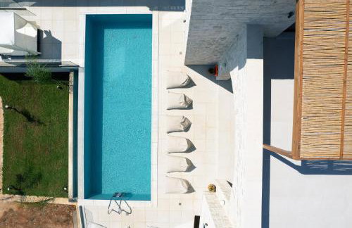 Sorin Villa, boasting Pool & Heated Whirlpool, By ThinkVilla - Foto 6